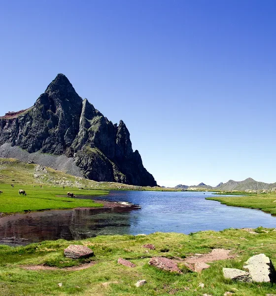 Alerta ambiental en los ibones de Anayet: IU Aragón reclama medidas al Gobierno