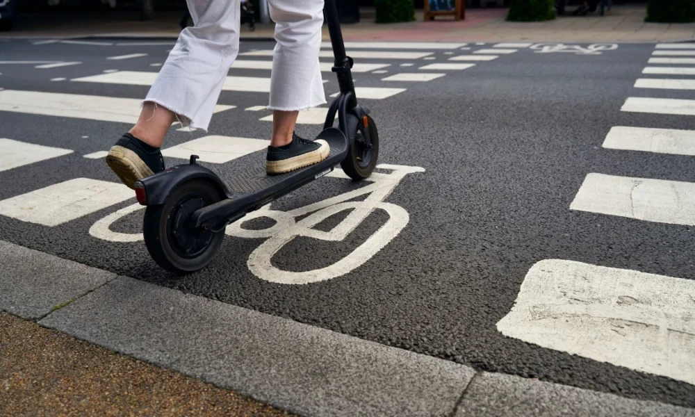 La DGT activa el registro obligatorio para patinetes eléctricos en toda España